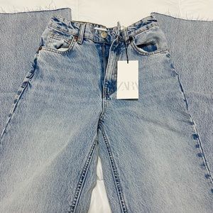 Zara High Rise - Wide Leg - Full Length Jeans NWT